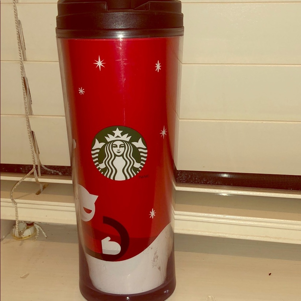 starbucks Red Sledding Snow Mountain Dog mug